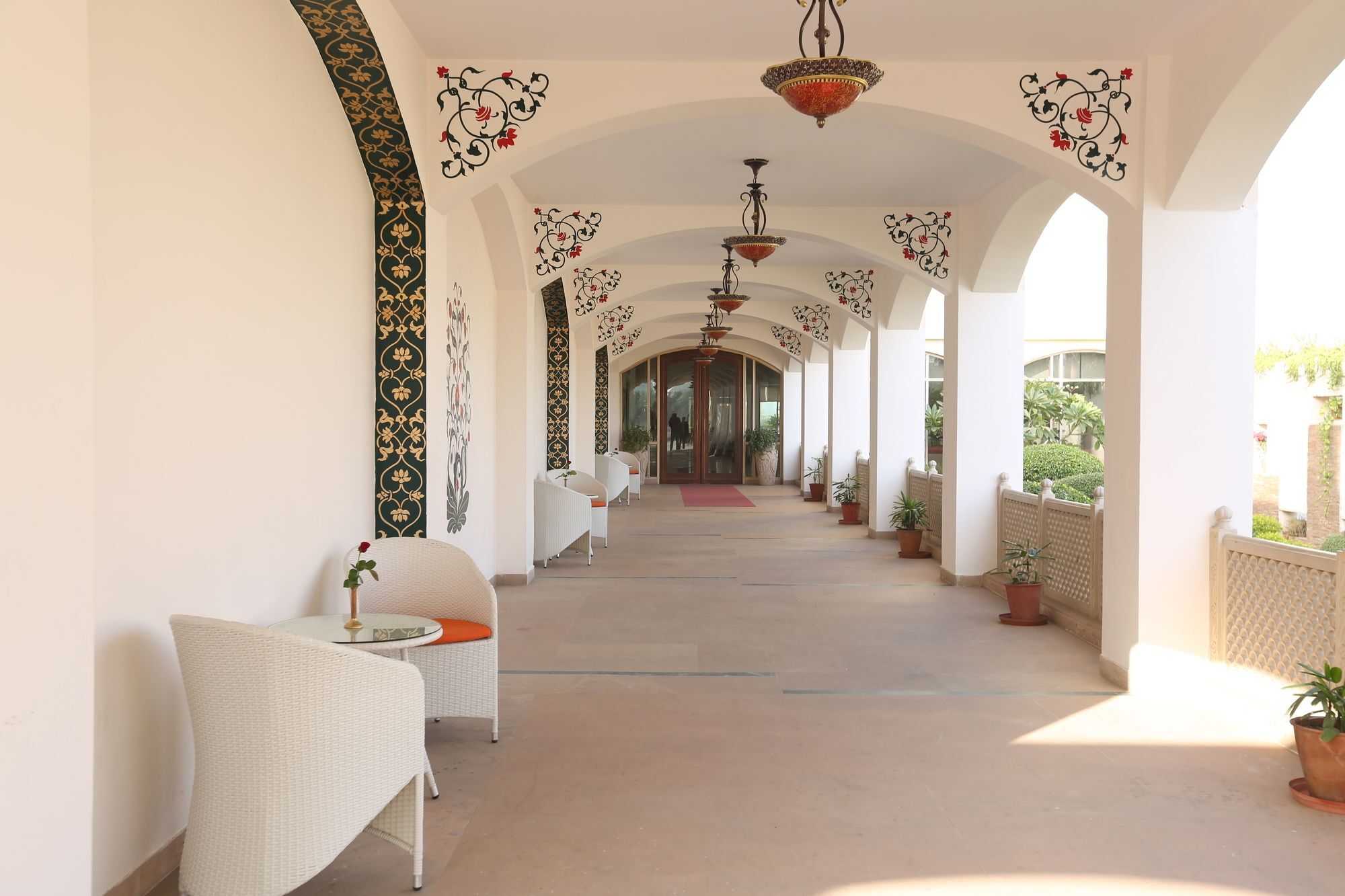 Ramada By Wyndham Jaipur Jaisinghpura Hotel Kültér fotó